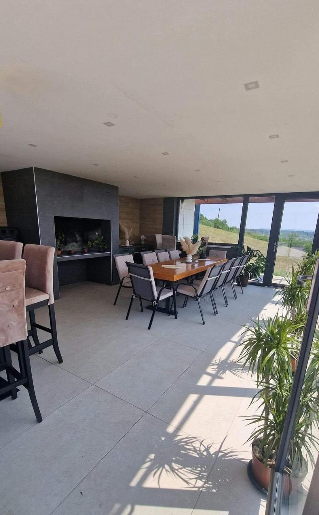 Villa Melani **** Oriovac Eksteriør billede